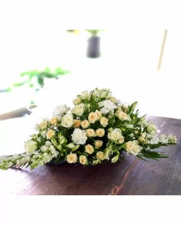 Klassisk hvit & krem, Send blomster Klassisk hvit
Sende roser, Send rose online,Bestill roser på nettet,Blomsterlevering av roser,Send roser til noen spesielle,Kjøp roser online,Blomsterbutikk for roselevering,send blomster, blomster online, blomster l